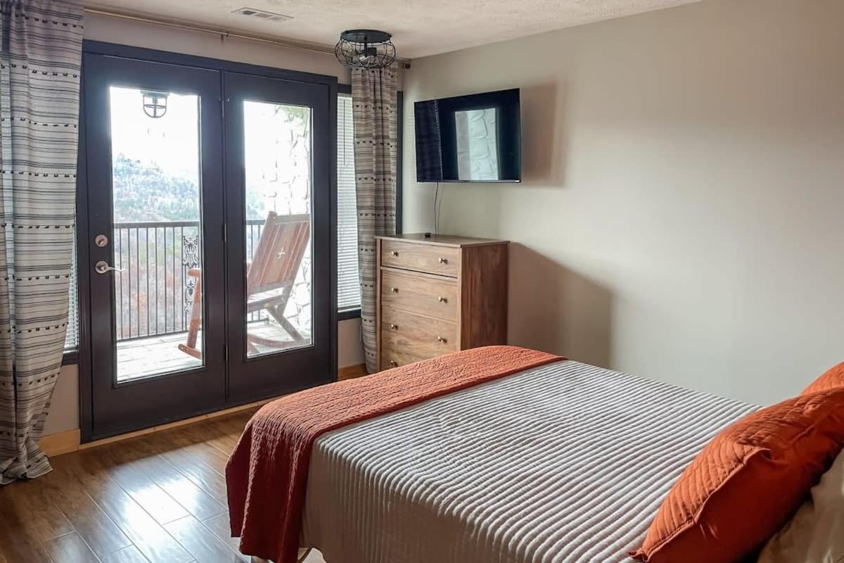 Mountain Views At Dolly'S Castle Unit 7 Villa Сивиървил Екстериор снимка